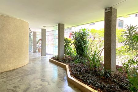 Apartamento à venda com 170m², 4 quartos e 3 vagas Apartamento à venda com 170m², 4 quartos e 3 vagasÁrea comum - Jardim