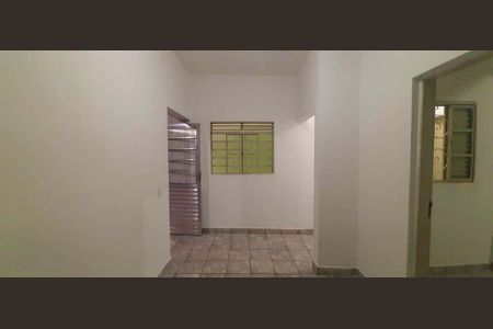 Casa para alugar com 1 quarto, 69m² em Jardim Primeiro de Maio (chacara Fazendinha), Osasco