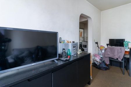 Sala de apartamento para alugar com 1 quarto, 40m² em Indianópolis, São Paulo