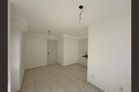 Sala de apartamento para alugar com 2 quartos, 49m² em Barra Olímpica, Rio de Janeiro