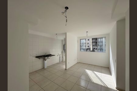 Sala de apartamento para alugar com 2 quartos, 49m² em Barra Olímpica, Rio de Janeiro