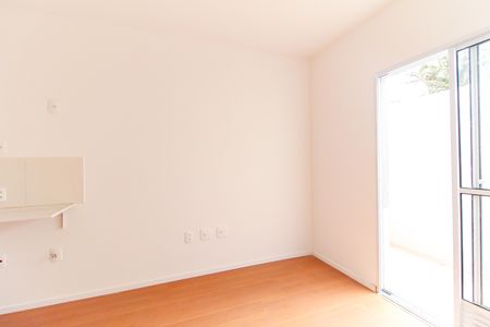 Studio de kitnet/studio para alugar com 1 quarto, 21m² em Itaquera, São Paulo