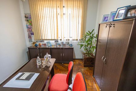 quarto 1 de casa à venda com 4 quartos, 360m² em Santa Branca, Belo Horizonte