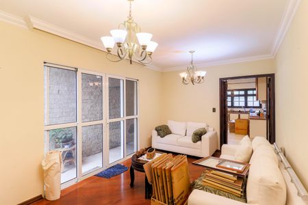 Sala de Jantar de casa para alugar com 3 quartos, 220m² em Chácara Monte Alegre, São Paulo