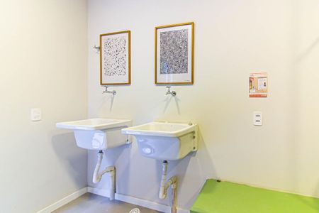 Apartamento à venda com 2422m², 1 quarto e sem vaga Apartamento à venda com 2422m², 1 quarto e sem vagaLavanderia