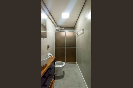 Banheiro  de apartamento para alugar com 1 quarto, 60m² em Centro Histórico, Porto Alegre