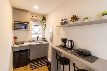 Cozinha de kitnet/studio para alugar com 1 quarto, 30m² em Centro Histórico, Porto Alegre