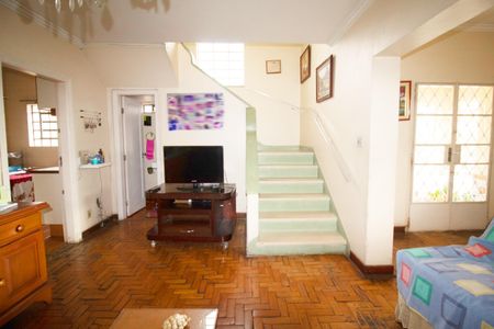 Casa à venda com 3 quartos, 250m² em Pinheiros, São Paulo