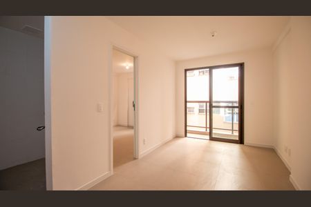 Sala de apartamento para alugar com 1 quarto, 32m² em Tijuca, Rio de Janeiro