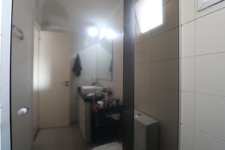 Apartamento à venda com 142m², 3 quartos e 3 vagasBanheiro da Suíte 2