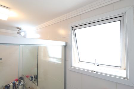 Apartamento à venda com 142m², 3 quartos e 3 vagasBanheiro da Suíte 3