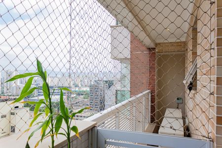 Apartamento à venda com 255m², 4 quartos e 5 vagas Apartamento à venda com 255m², 4 quartos e 5 vagasVaranda da Suíte 2