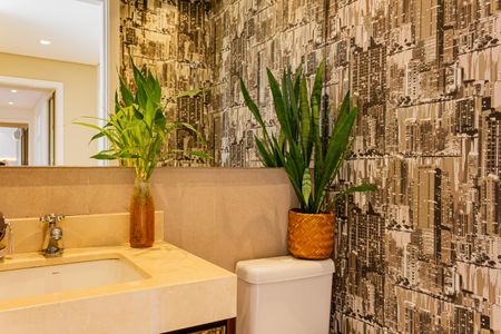 Apartamento à venda com 255m², 4 quartos e 5 vagas Apartamento à venda com 255m², 4 quartos e 5 vagasLavabo