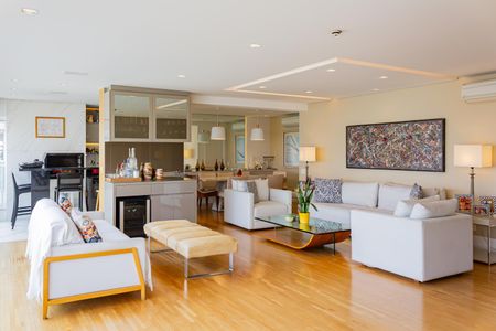 Apartamento à venda com 255m², 4 quartos e 5 vagas Apartamento à venda com 255m², 4 quartos e 5 vagasSala