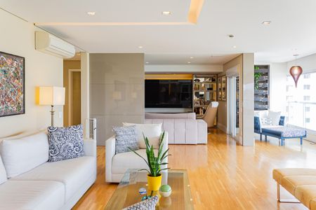 Sala de apartamento à venda com 4 quartos, 255m² em Perdizes, São Paulo