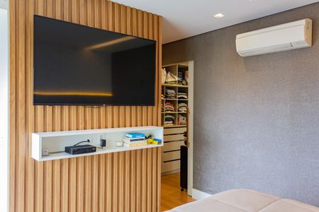 Apartamento à venda com 255m², 4 quartos e 5 vagas Apartamento à venda com 255m², 4 quartos e 5 vagasSuíte 1