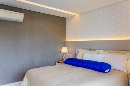 Apartamento à venda com 255m², 4 quartos e 5 vagas Apartamento à venda com 255m², 4 quartos e 5 vagasSuíte 1