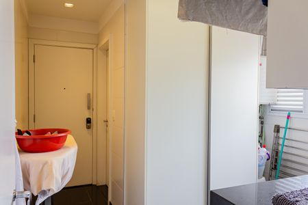 Apartamento à venda com 255m², 4 quartos e 5 vagas Apartamento à venda com 255m², 4 quartos e 5 vagasÁrea de Serviço