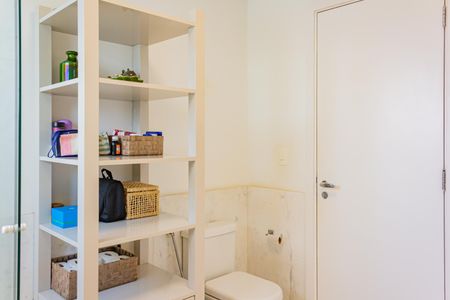 Apartamento à venda com 255m², 4 quartos e 5 vagas Apartamento à venda com 255m², 4 quartos e 5 vagasBanheiro da Suíte 1