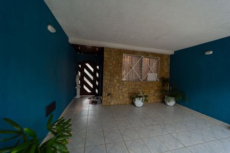 Casa à venda com 78m², 3 quartos e 2 vagasGaragem