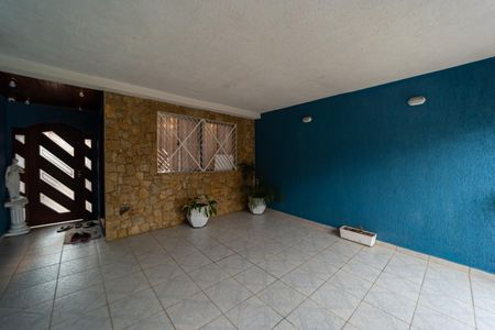 Casa à venda com 78m², 3 quartos e 2 vagasGaragem