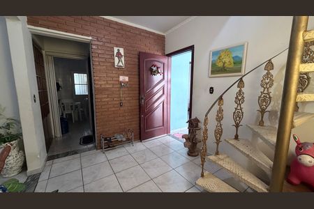 Casa à venda com 300m², 5 quartos e 2 vagasHall de entrada