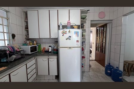 Casa à venda com 300m², 5 quartos e 2 vagasCozinha
