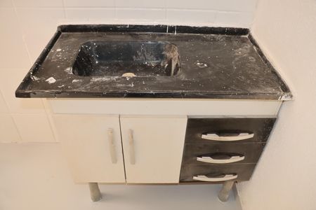 Apartamento para alugar com 2 quartos, 47m² em Parque Jane, Embu das Artes