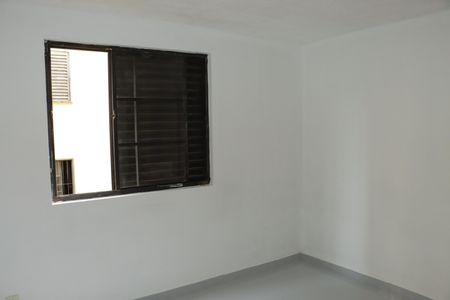 Quarto 2 de apartamento para alugar com 2 quartos, 47m² em Parque Jane, Embu das Artes