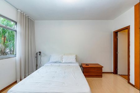 Apartamento à venda com 108m², 3 quartos e 2 vagasSuíte