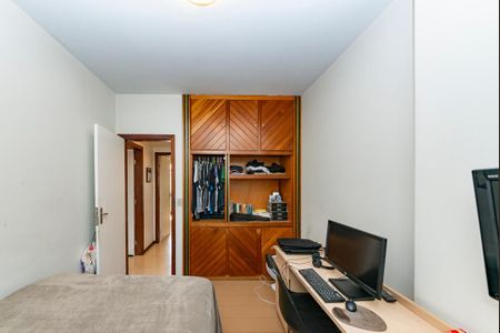 Apartamento à venda com 108m², 3 quartos e 2 vagasQuarto 3