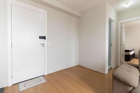 Sala de apartamento para alugar com 2 quartos, 40m² em Jardim Santa Emilia, São Paulo