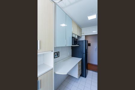 Apartamento à venda com 50m², 2 quartos e 1 vagaCozinha e Área de Serviço