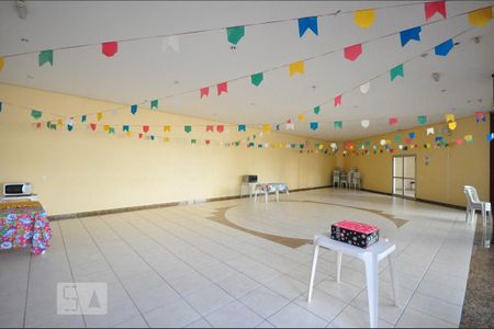 Apartamento à venda com 50m², 2 quartos e 1 vagaÁrea comum - Salão de festas