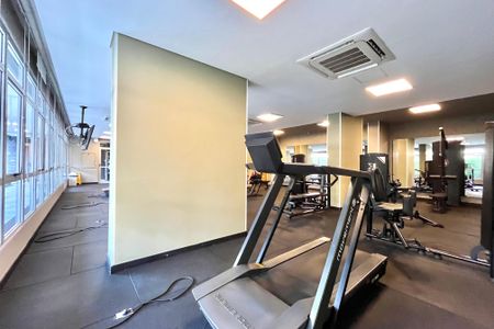 Apartamento à venda com 67m², 2 quartos e 1 vaga Apartamento à venda com 67m², 2 quartos e 1 vagaÁrea comum - Academia