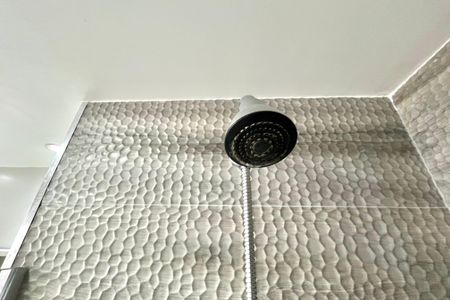 Apartamento à venda com 67m², 2 quartos e 1 vaga Apartamento à venda com 67m², 2 quartos e 1 vagaBanheiro Corredor