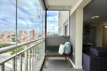 Apartamento à venda com 67m², 2 quartos e 1 vaga Apartamento à venda com 67m², 2 quartos e 1 vagaVaranda