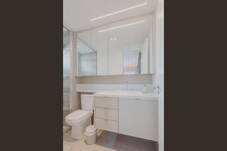 Apartamento à venda com 69m², 2 quartos e 1 vagaBanheiro da Suíte