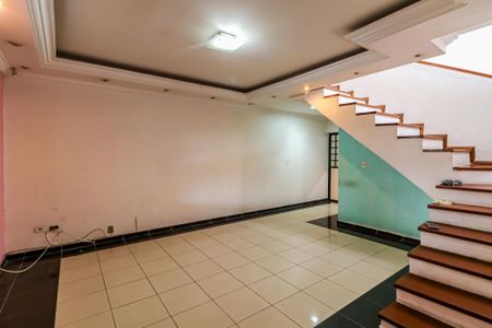 Sala de casa para alugar com 2 quartos, 175m² em Parque Ipe, São Paulo