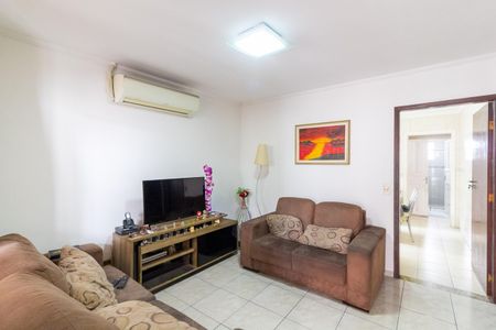 Sala de casa para alugar com 3 quartos, 120m² em Americanópolis, São Paulo