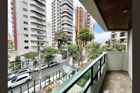 Apartamento para alugar com 158m², 4 quartos e 3 vagasVaranda da Sala