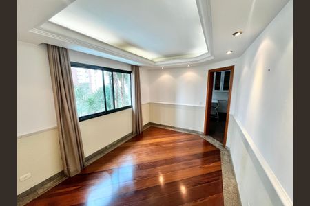 Apartamento para alugar com 158m², 4 quartos e 3 vagasSala de Jantar