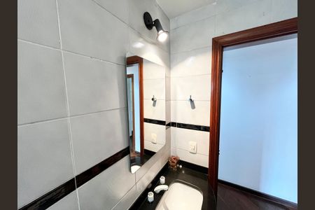 Apartamento para alugar com 158m², 4 quartos e 3 vagasBanheiro