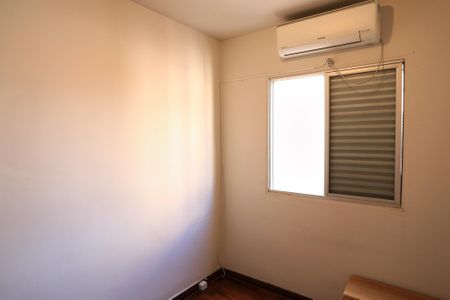 Quarto 1 de apartamento à venda com 2 quartos, 55m² em Sagrada Família, Belo Horizonte