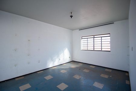 Casa para alugar com 330m², 3 quartos e 2 vagas Casa para alugar com 330m², 3 quartos e 2 vagasTerraço