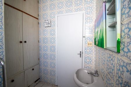 Casa para alugar com 330m², 3 quartos e 2 vagas Casa para alugar com 330m², 3 quartos e 2 vagasBanheiro Social