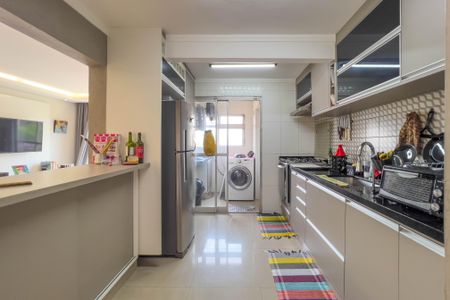 Apartamento à venda com 71m², 3 quartos e 1 vaga Apartamento à venda com 71m², 3 quartos e 1 vagaCozinha e área de serviço