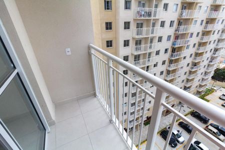 Varanda de kitnet/studio para alugar com 1 quarto, 27m² em Penha de França, São Paulo