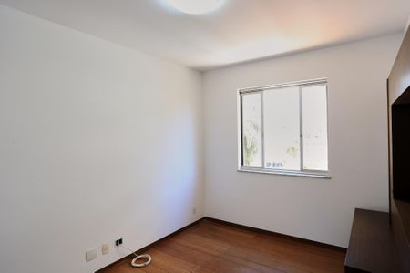 Sala de TV de apartamento à venda com 4 quartos, 180m² em Carmo, Belo Horizonte