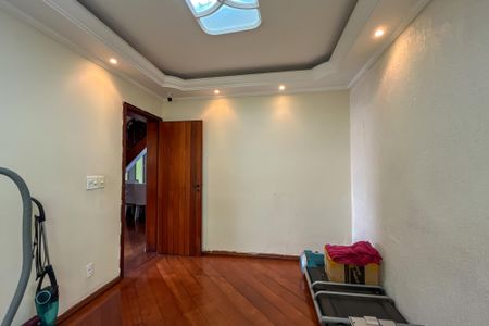 Casa à venda com 185m², 5 quartos e 3 vagasQuarto 1